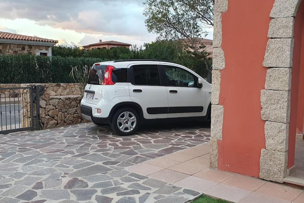 Villetta Laura San Teodoro  Exterior foto